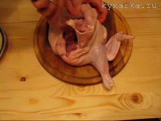 how to gut a chicken